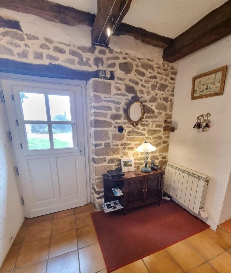Les Berges De La Planchette Bed & Breakfast Yvignac-la-Tour Luaran gambar