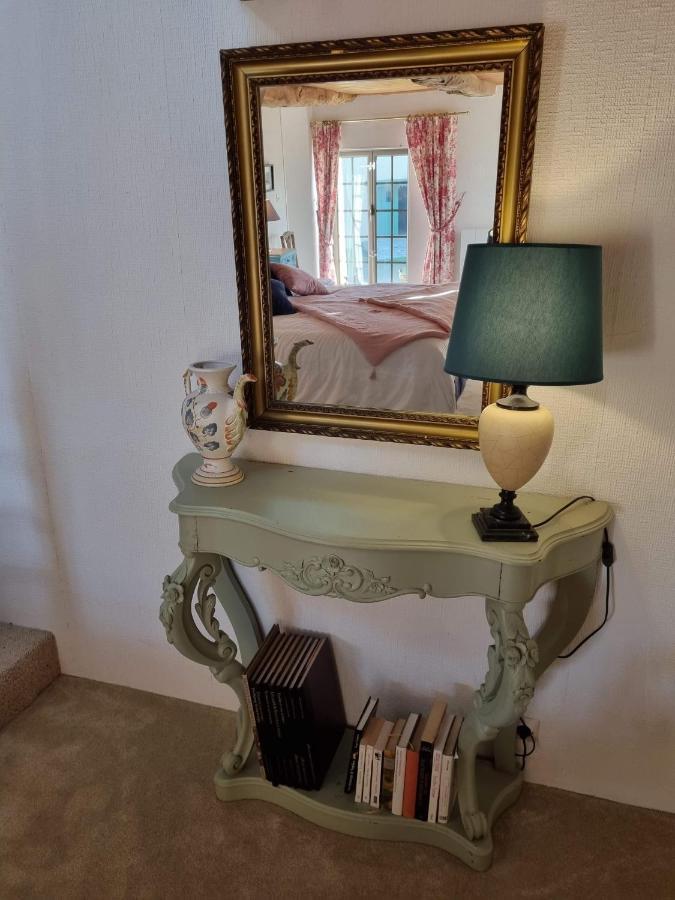Les Berges De La Planchette Bed & Breakfast Yvignac-la-Tour Bilik gambar