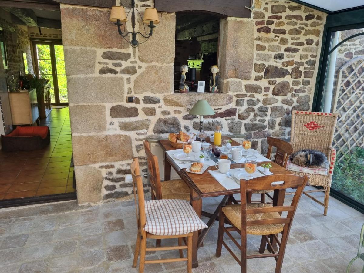 Les Berges De La Planchette Bed & Breakfast Yvignac-la-Tour Luaran gambar